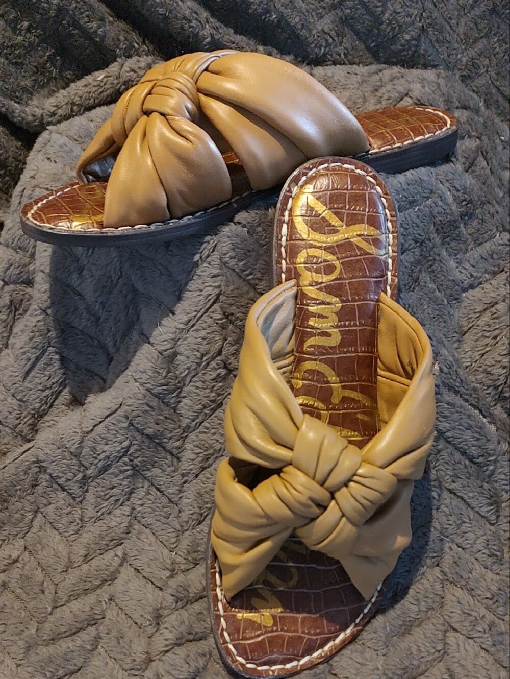 Sam Edelman Knotted Slip-On Sandals in Tan 6.5M